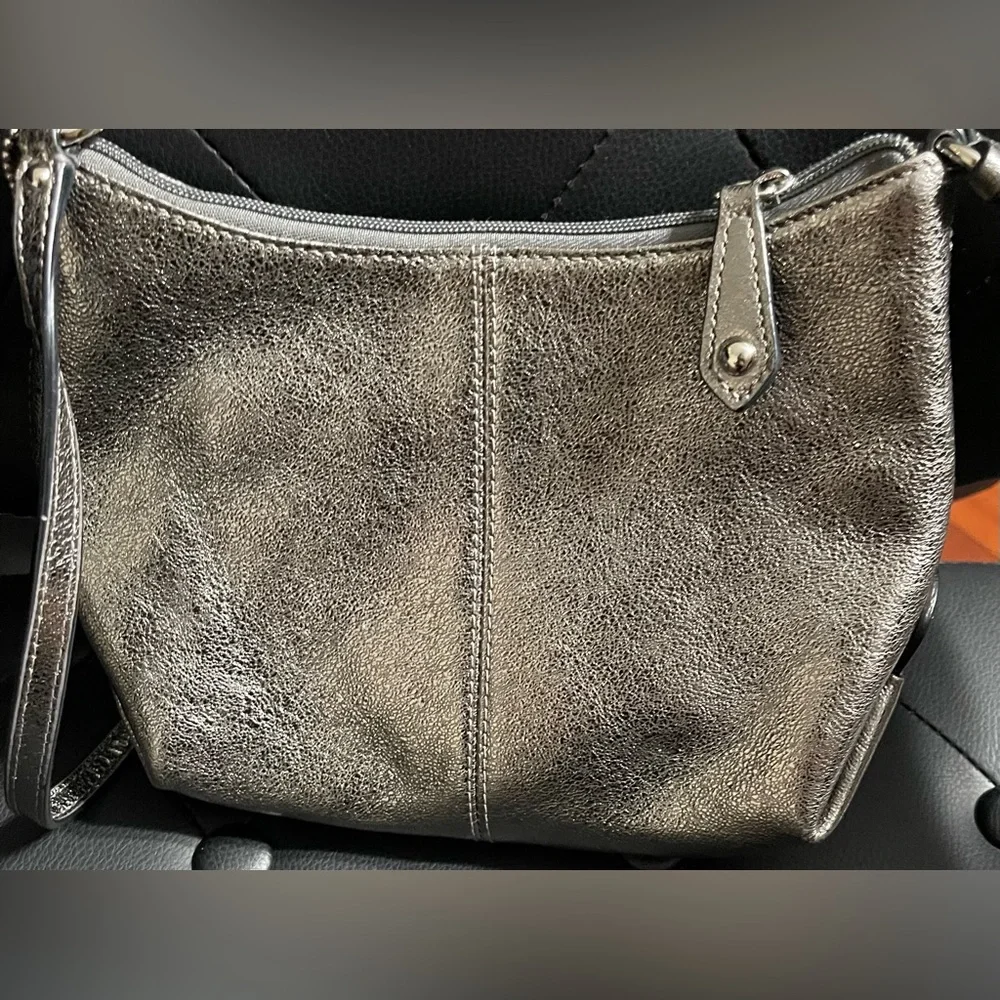 Coach Metallic Black Crossbody Bag - Picture 4 of 5